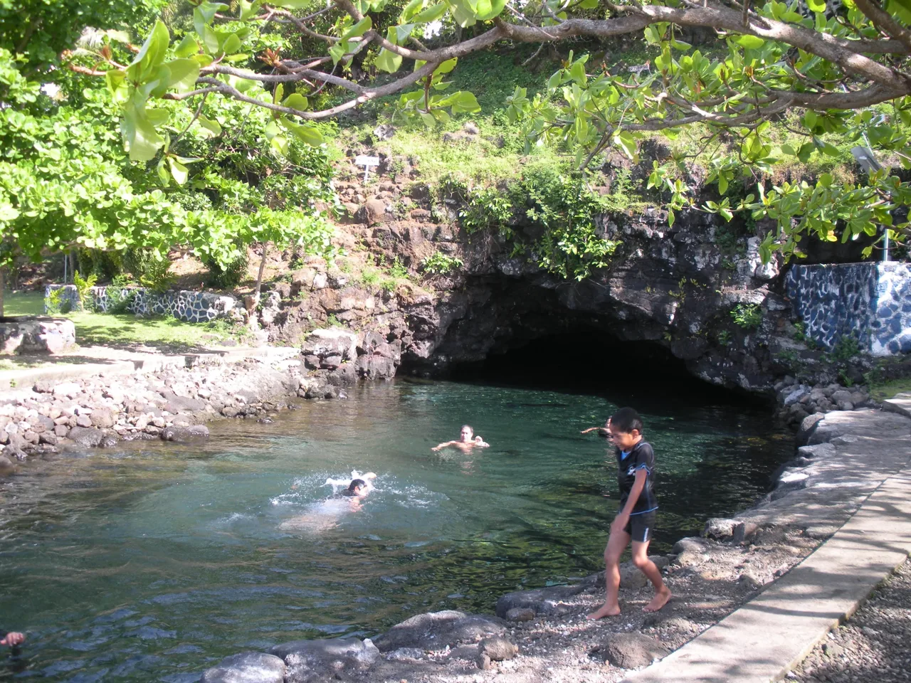 Le bassin de Piula sur l’île d’Upolu