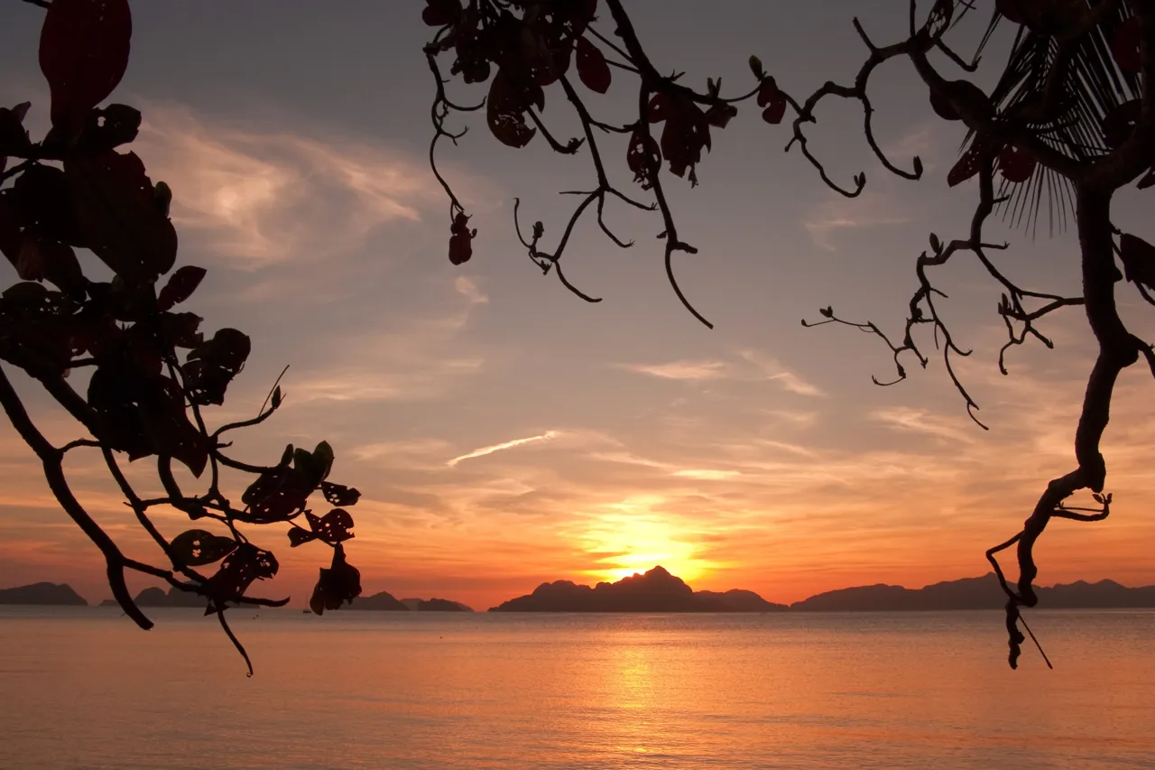 Una posta de sol a El Nido, a les Filipines