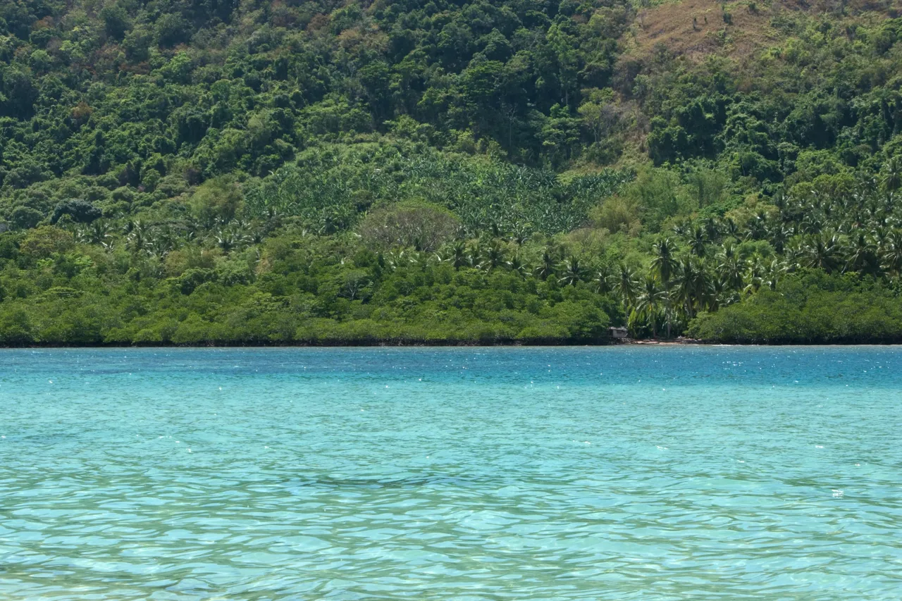 Les eaux turquoise de la baie d’El Nido, Palawan