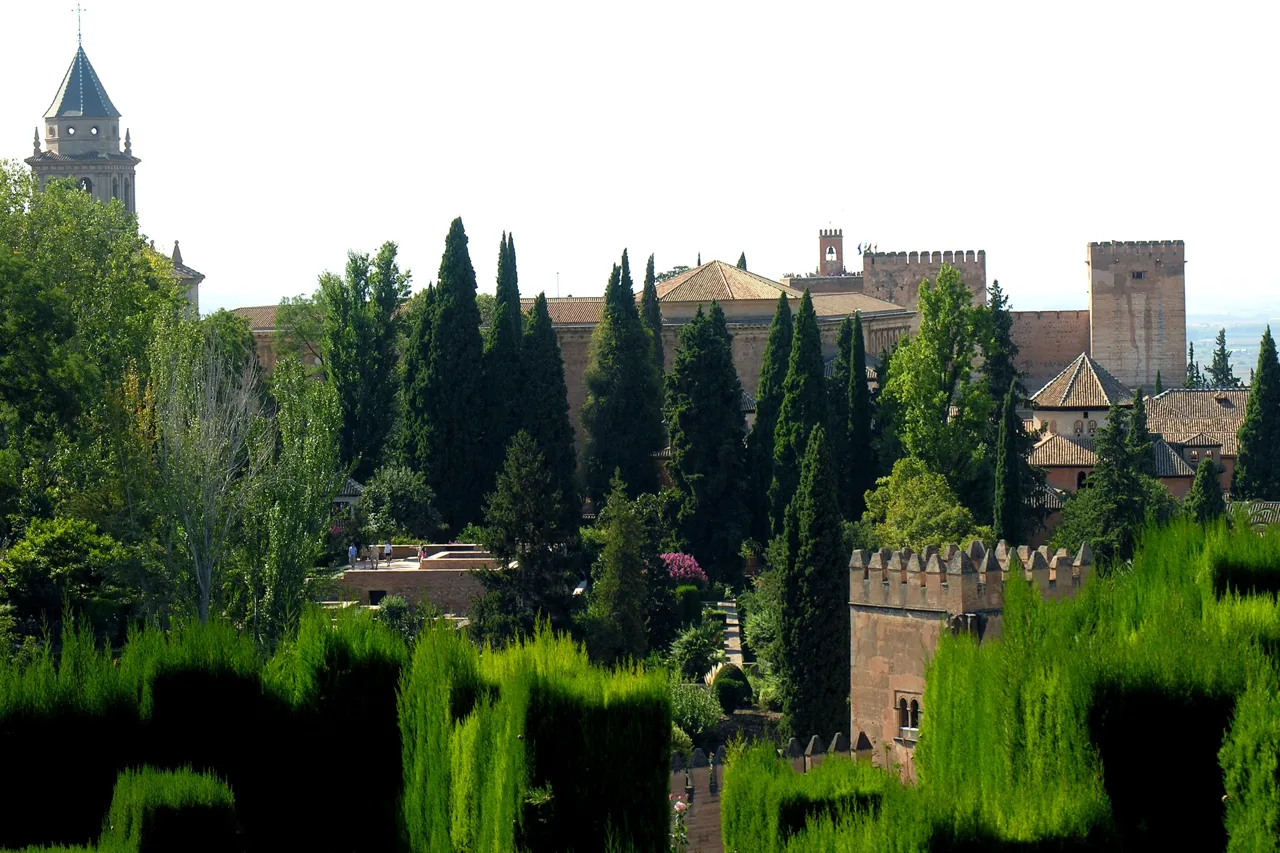 Els jardins i els edificis de l’Alhambra