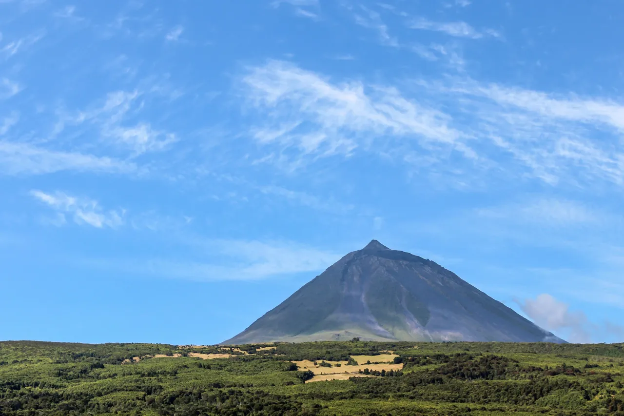 Le mont Pico dans les Açores