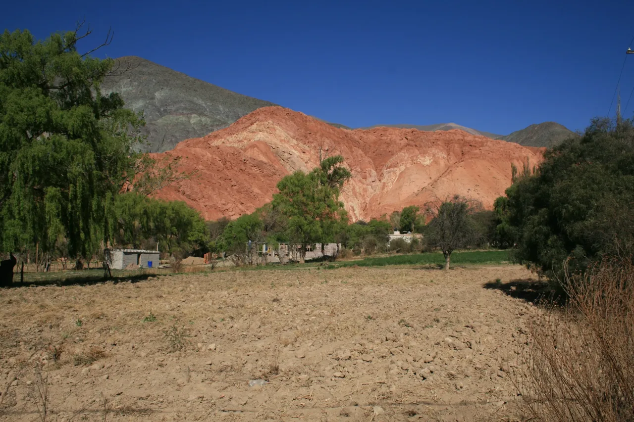 Les paysages et le village de Purmamarca, dans le nord-ouest argentin