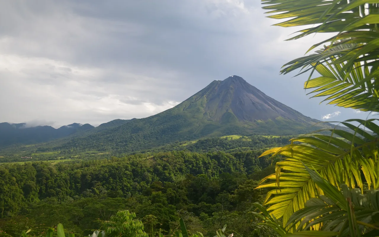 Le volcan Arenal au Costa Rica